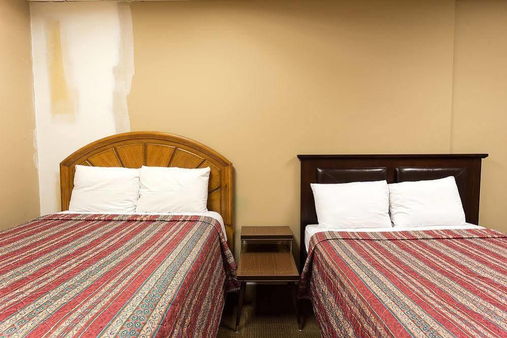 Vernon Hostel Hostel *