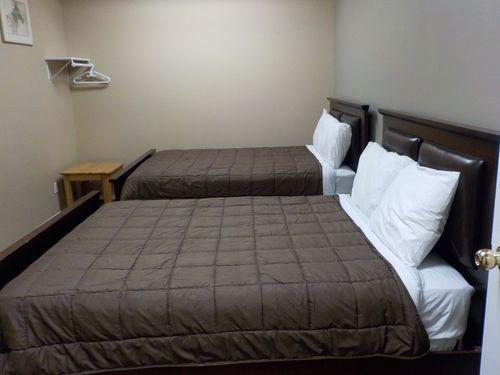 Vernon Hostel *