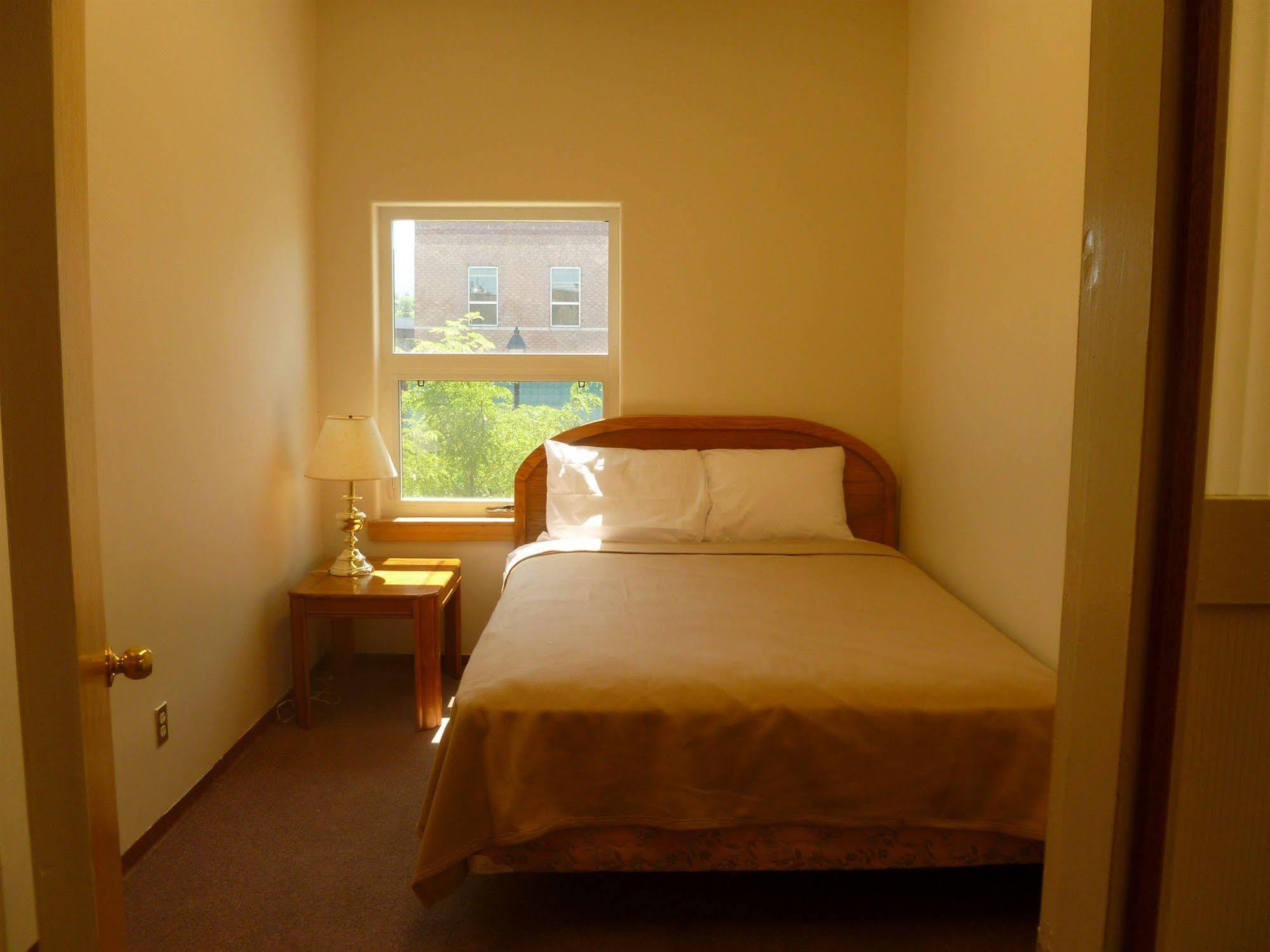 Vernon Hostel Hostel