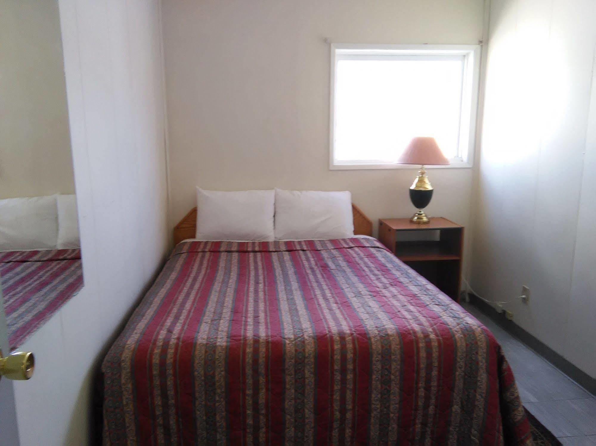 Vernon Hostel Hostel *